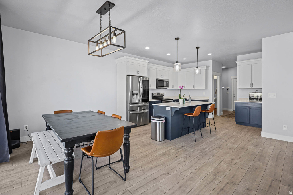 586 N HILL VIEW DR Saratoga Springs, UT 84045