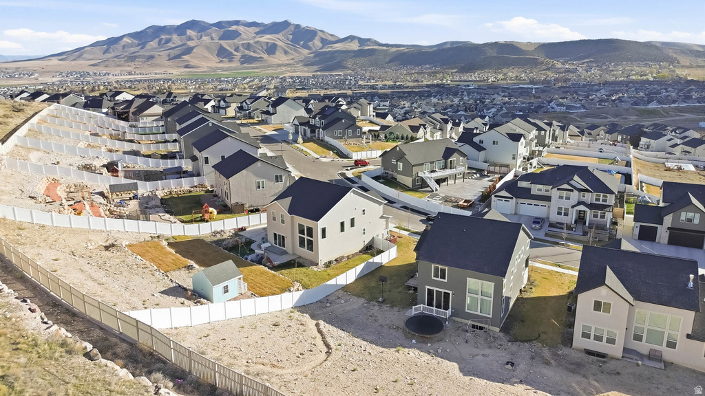 586 N HILL VIEW DR Saratoga Springs, UT 84045