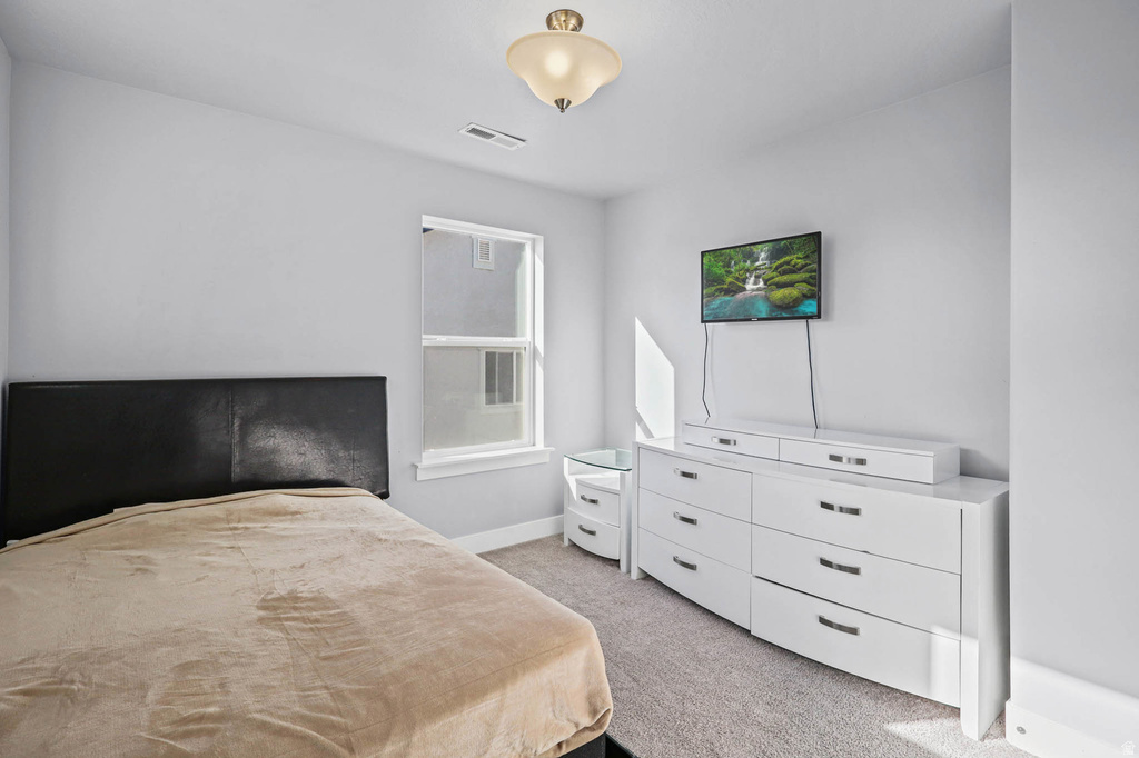 586 N HILL VIEW DR Saratoga Springs, UT 84045