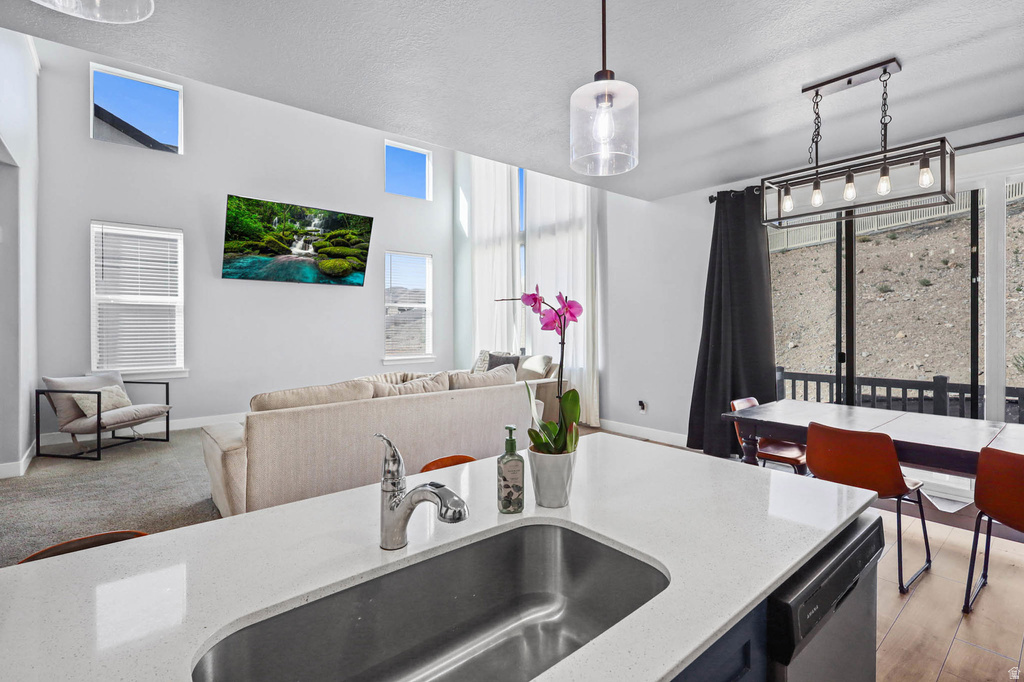 586 N HILL VIEW DR Saratoga Springs, UT 84045