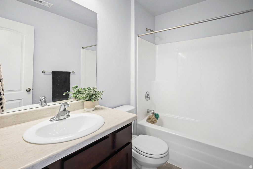 586 N HILL VIEW DR Saratoga Springs, UT 84045