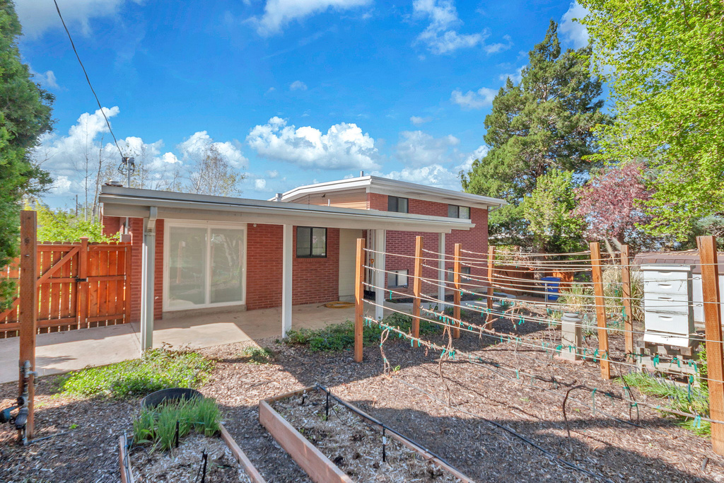 3055 LA JOYA DR Salt Lake City, UT 84124