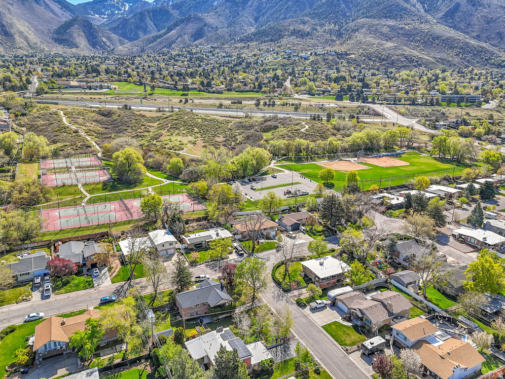 3055 LA JOYA DR Salt Lake City, UT 84124