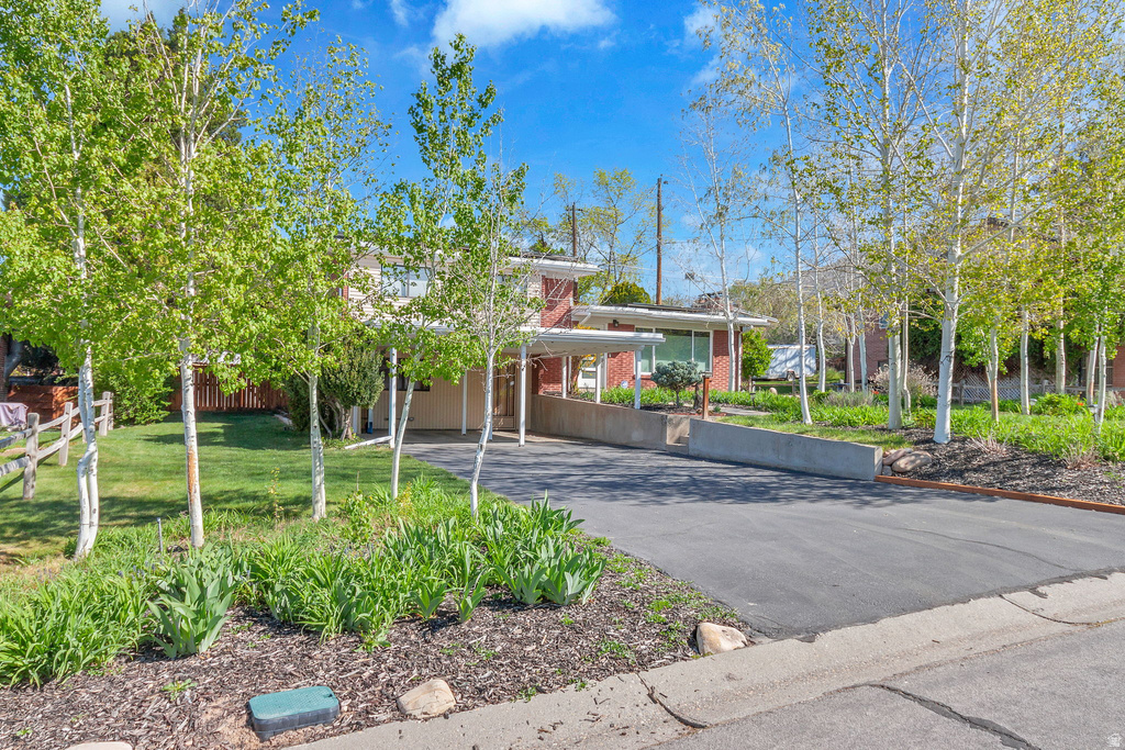 3055 LA JOYA DR Salt Lake City, UT 84124