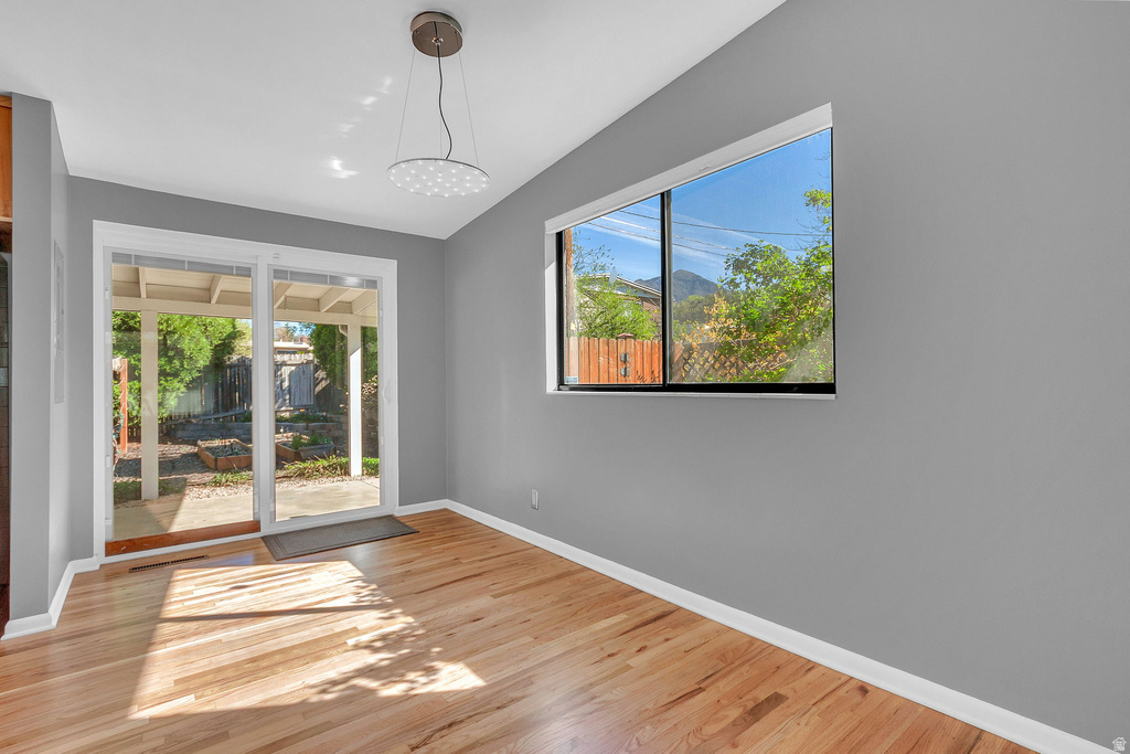 3055 LA JOYA DR Salt Lake City, UT 84124