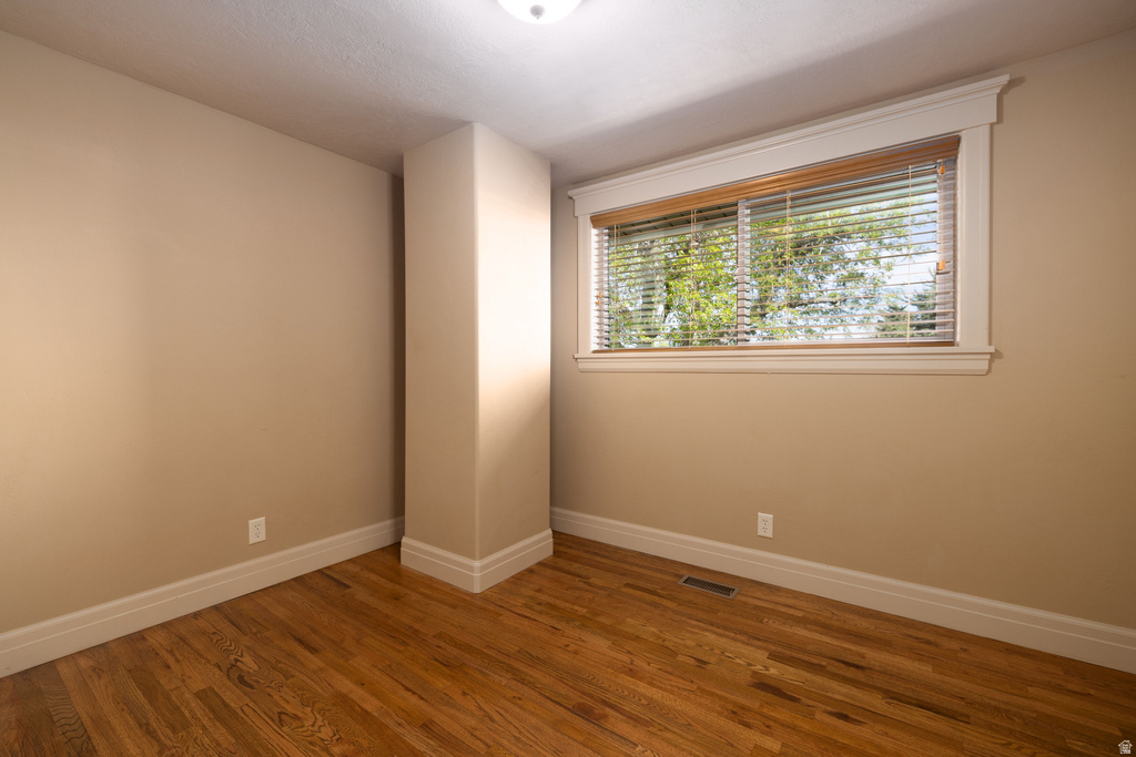 3198 S JULIA LN Magna, UT 84044