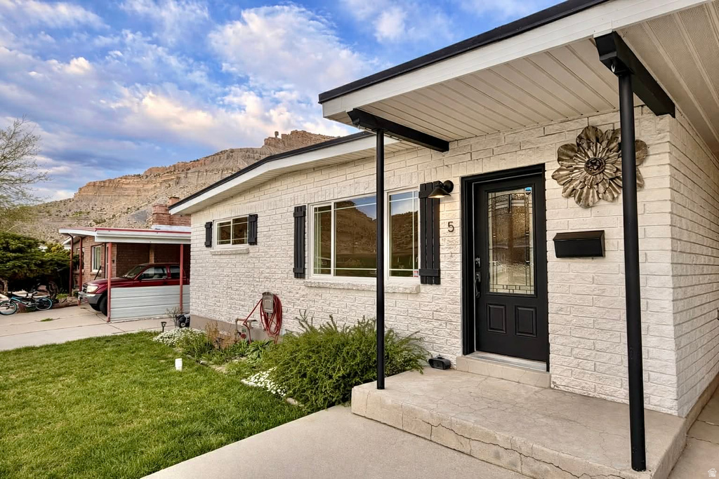 5 S 3RD AVE Helper, UT 84526