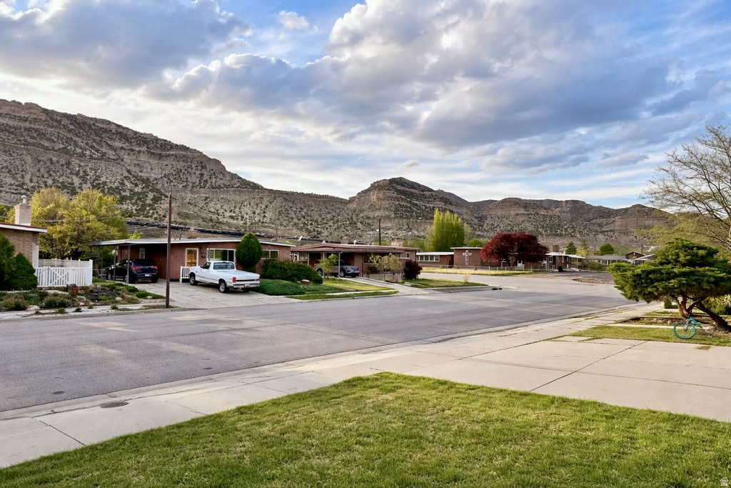 5 S 3RD AVE Helper, UT 84526