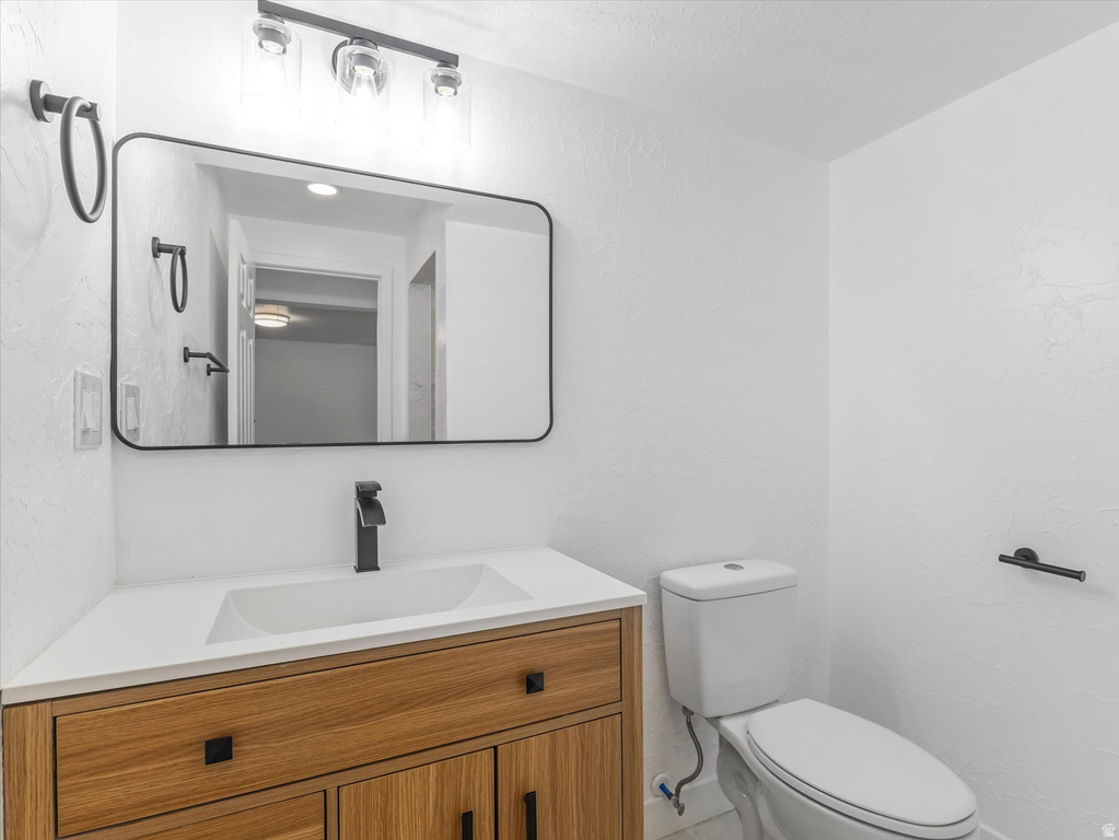 1092 N 500 E Centerville, UT 84014