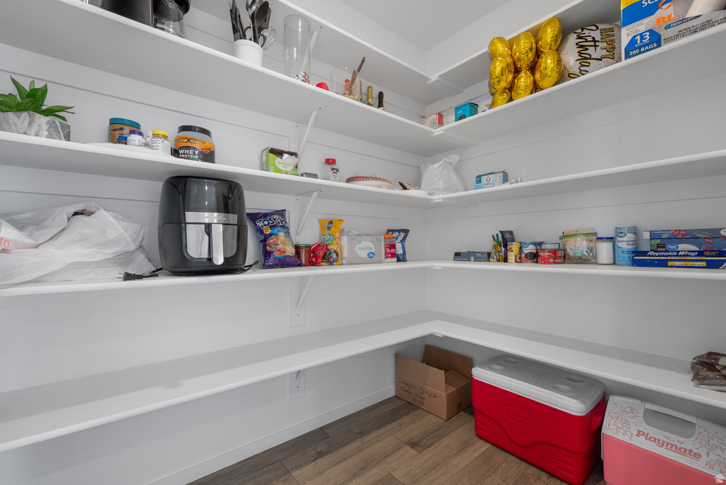 1934 N TEN HENS AVE #1140 Tooele, UT 84074