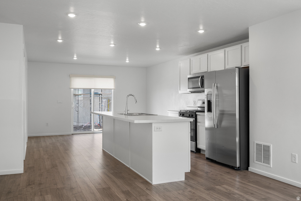 1934 N TEN HENS AVE #1140 Tooele, UT 84074