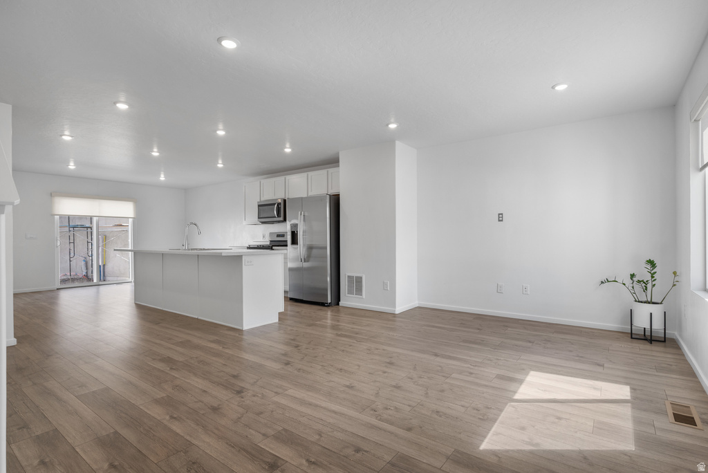 1934 N TEN HENS AVE #1140 Tooele, UT 84074