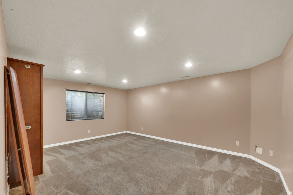 5061 S 3500 W Roy, UT 84067