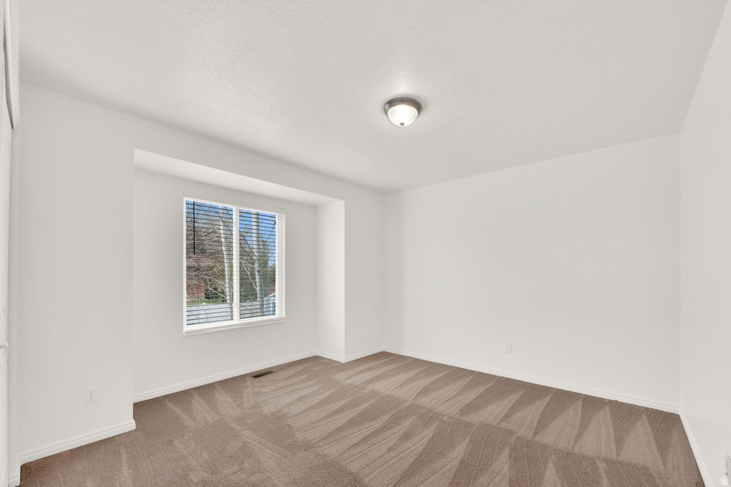 5061 S 3500 W Roy, UT 84067