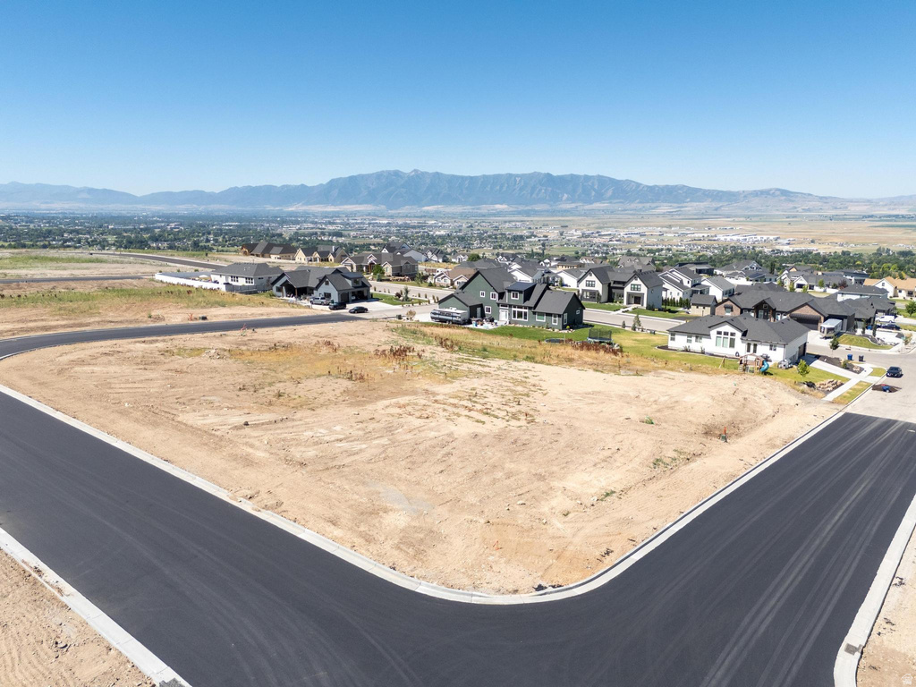 1112 E 100 N Hyde Park, UT 84318