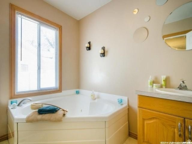 3135 S VALLEY ST Salt Lake City, UT 84109