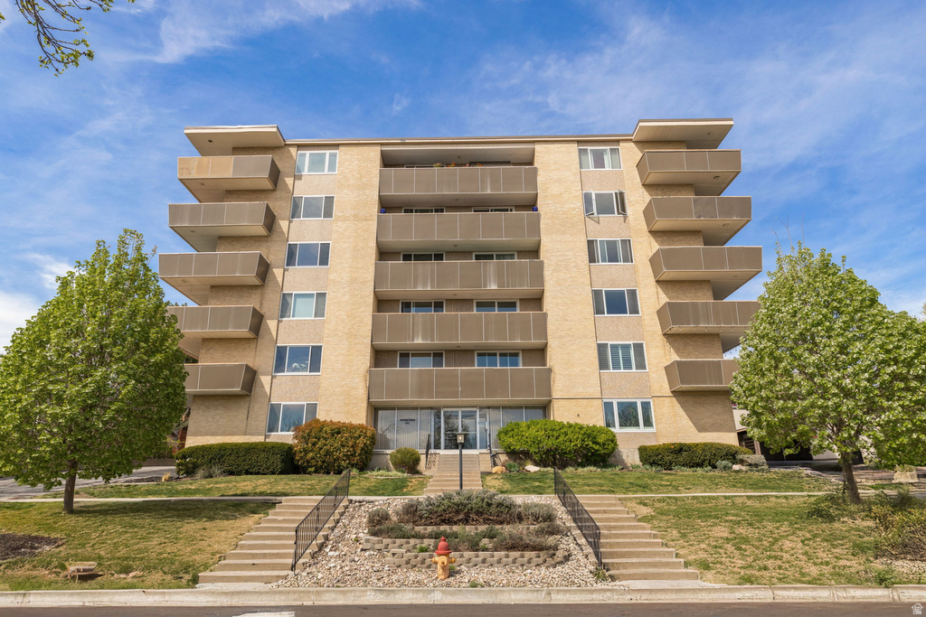 521 E 5TH AVE #404 Salt Lake City, UT 84103