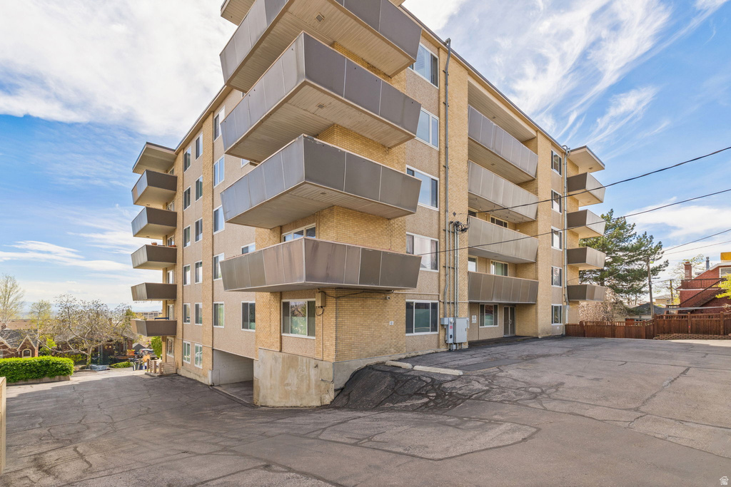 521 E 5TH AVE #404 Salt Lake City, UT 84103