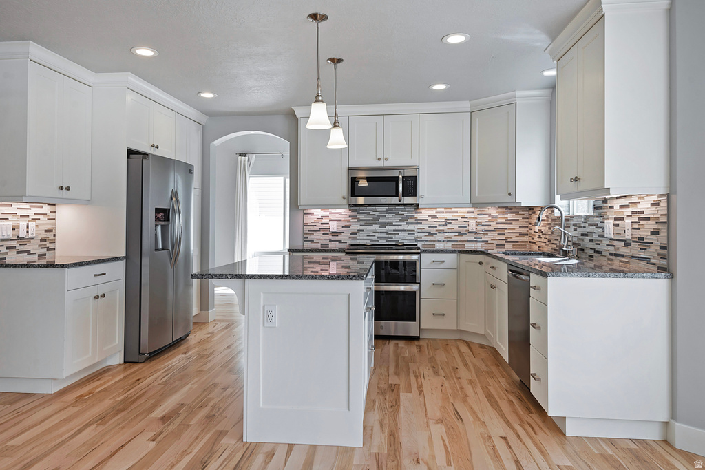 2960 S ADAMS GARDEN CV South Salt Lake, UT 84106