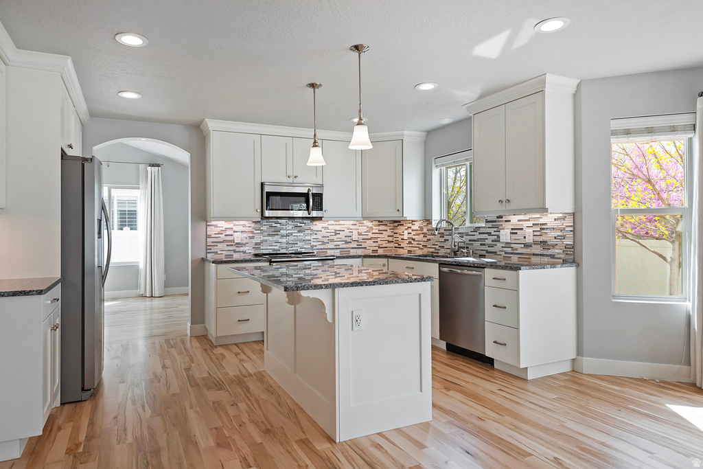 2960 S ADAMS GARDEN CV South Salt Lake, UT 84106