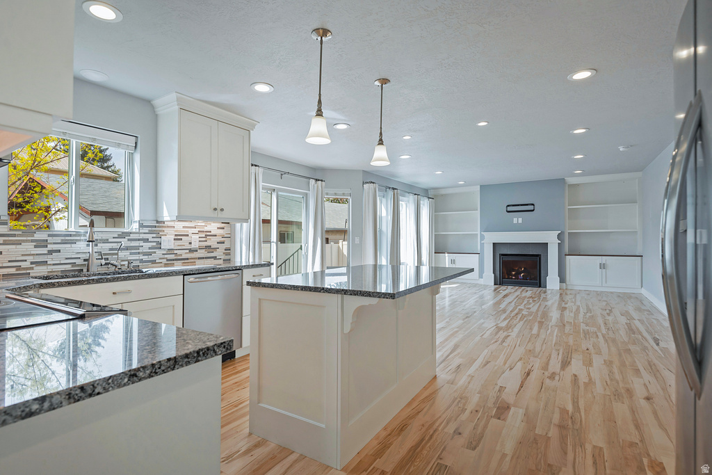 2960 S ADAMS GARDEN CV South Salt Lake, UT 84106