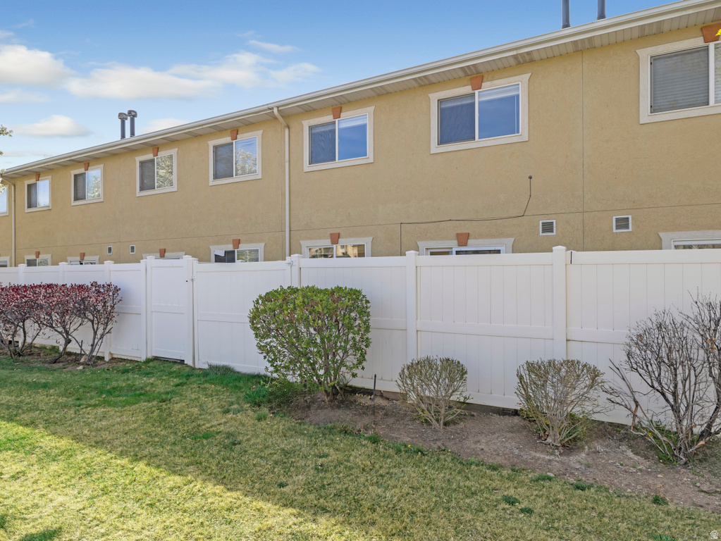 6813 S ETRUSCAN WAY West Jordan, UT 84084