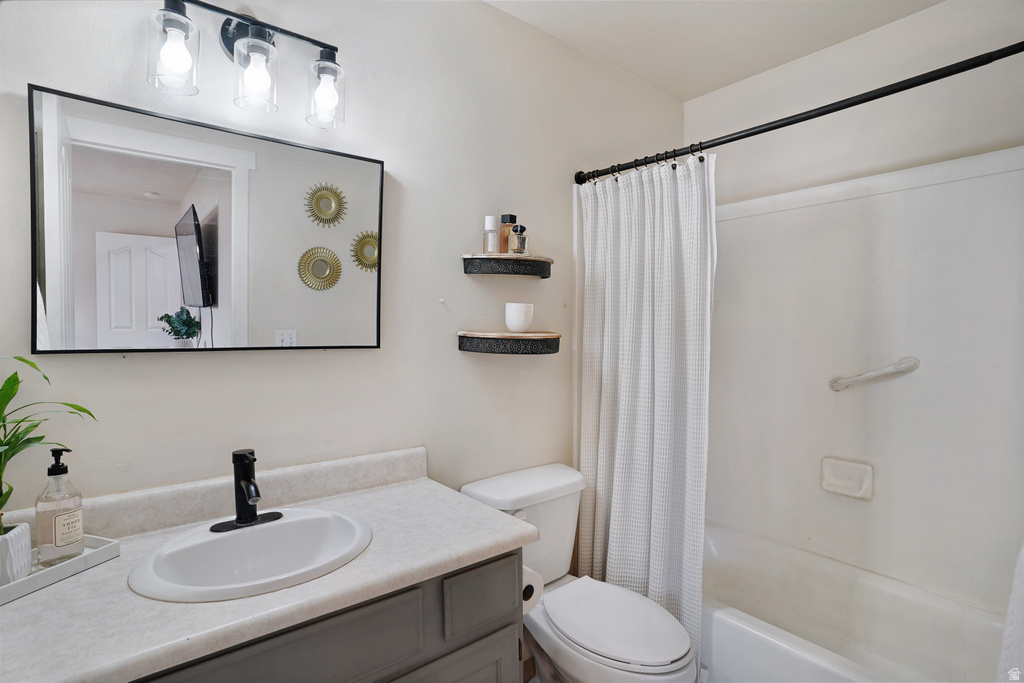 473 E 760 S Nephi, UT 84648