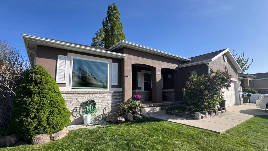 5469 W HARVESTMILL DR West Jordan, UT 84081
