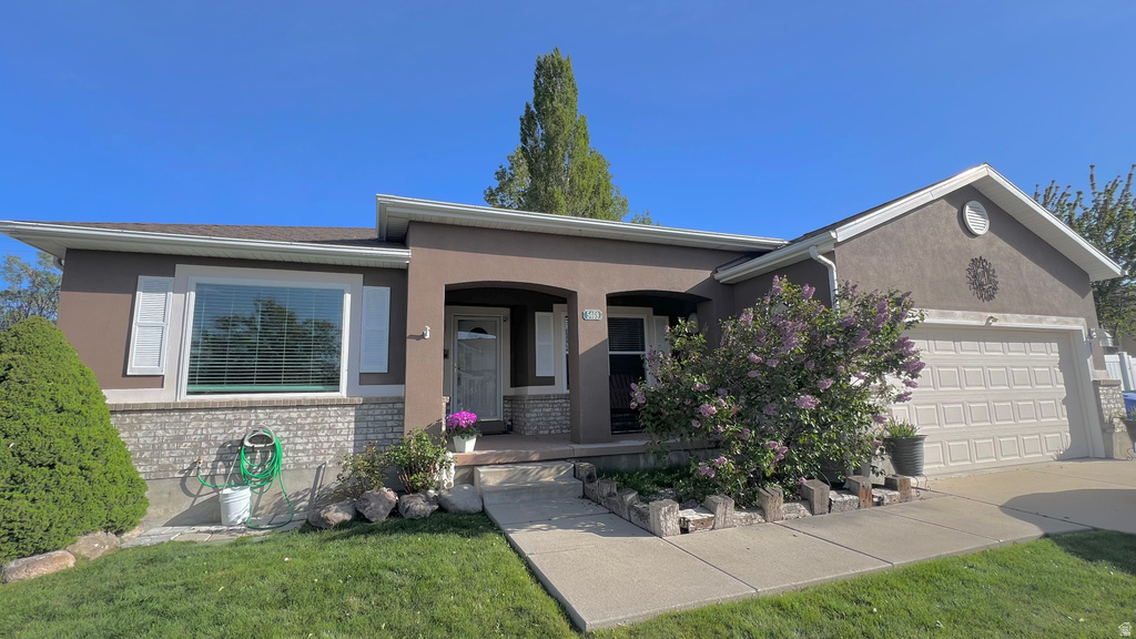 5469 W HARVESTMILL DR West Jordan, UT 84081