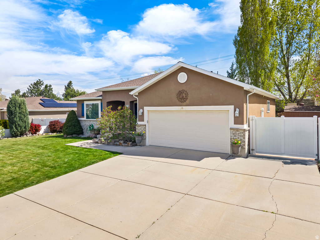 5469 W HARVESTMILL DR West Jordan, UT 84081