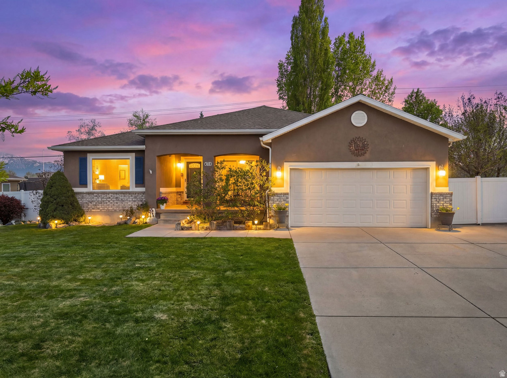 5469 W HARVESTMILL DR West Jordan, UT 84081