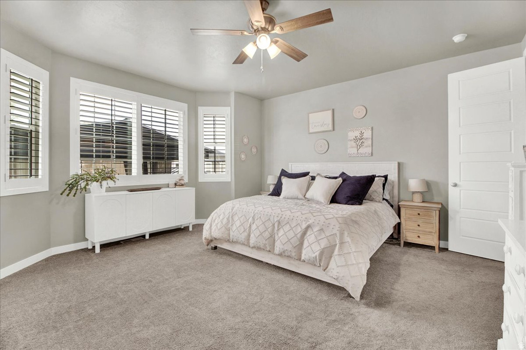 2449 N SARUS CRANE DR Clinton, UT 84015