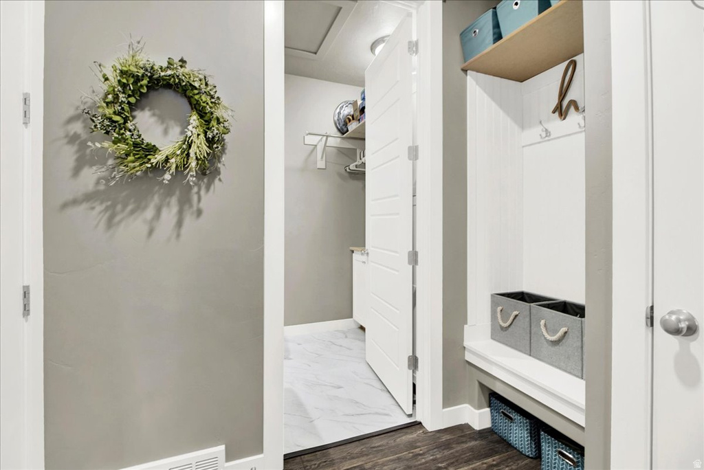 2449 N SARUS CRANE DR Clinton, UT 84015