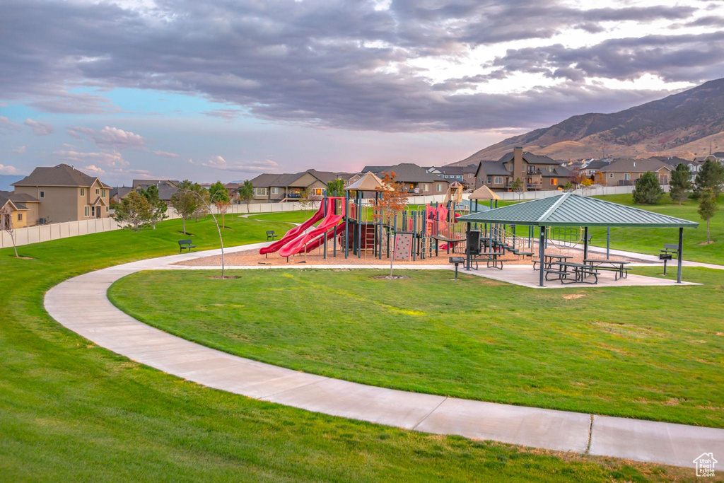 156 E POLARIS DR Saratoga Springs, UT 84045