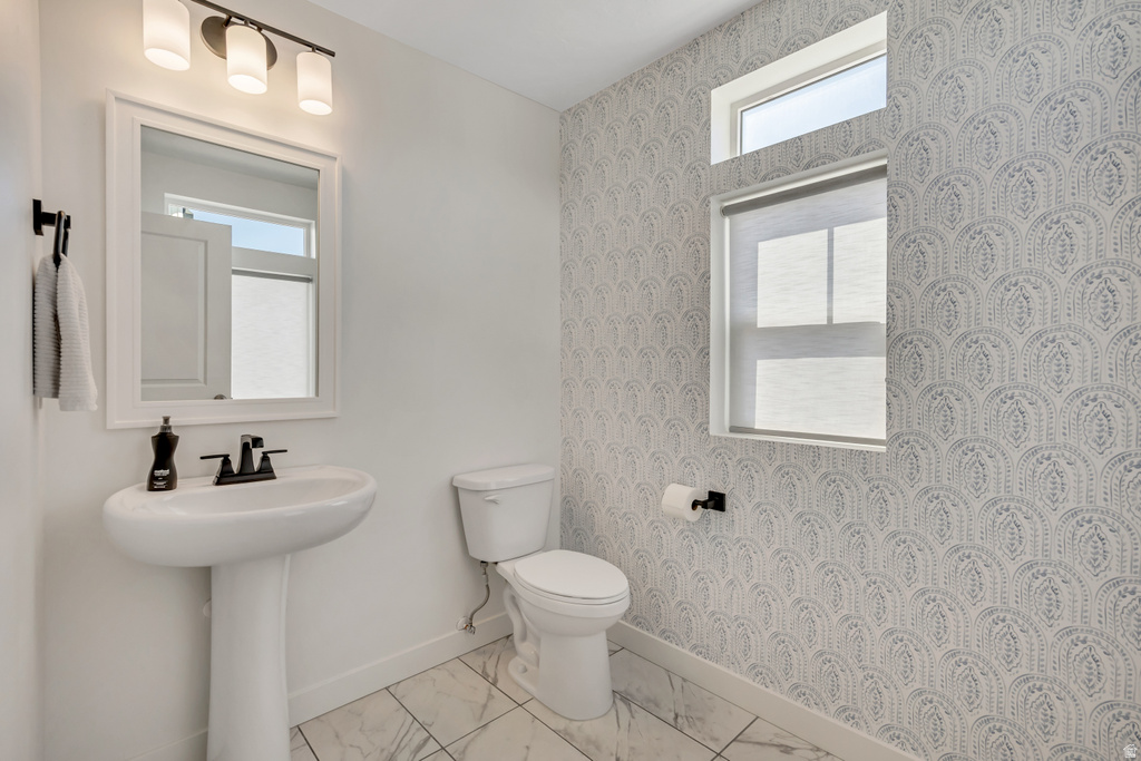 156 E POLARIS DR Saratoga Springs, UT 84045