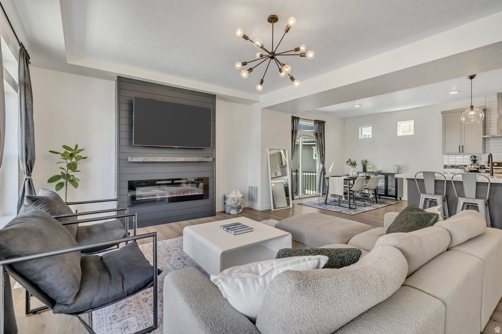 156 E POLARIS DR Saratoga Springs, UT 84045