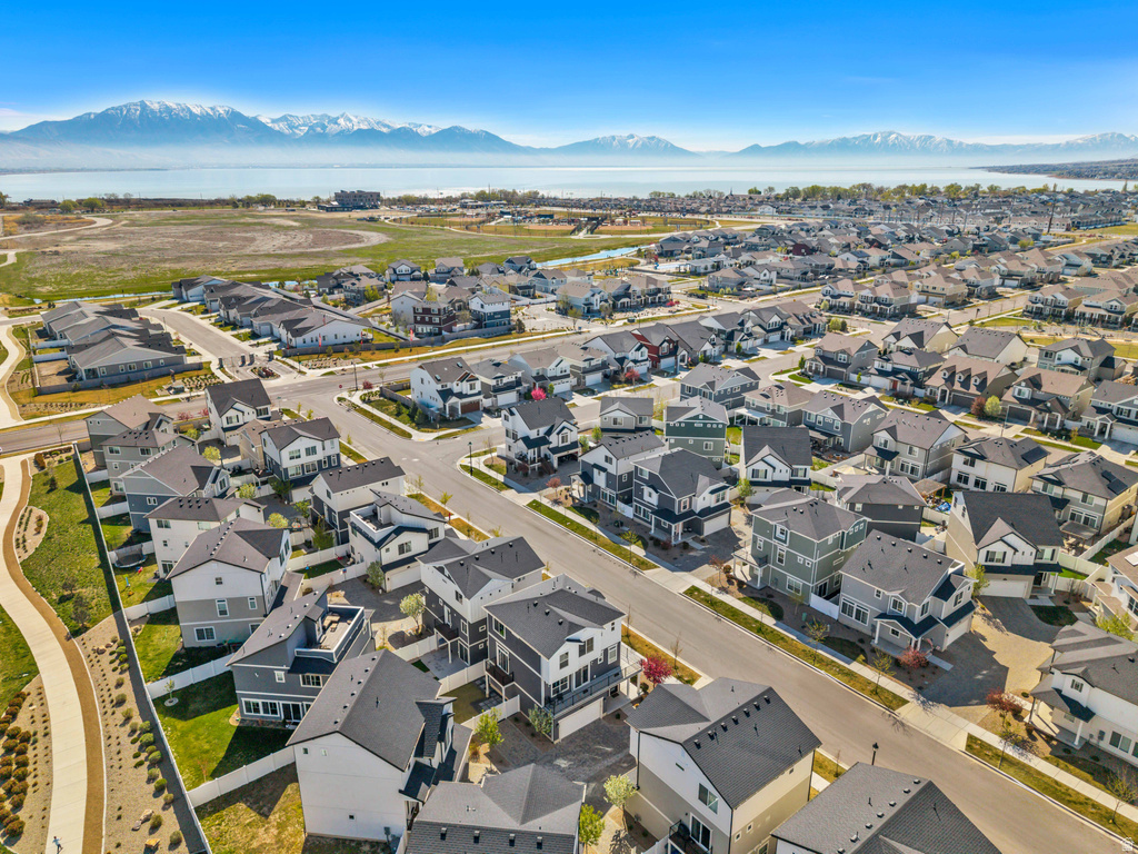 156 E POLARIS DR Saratoga Springs, UT 84045