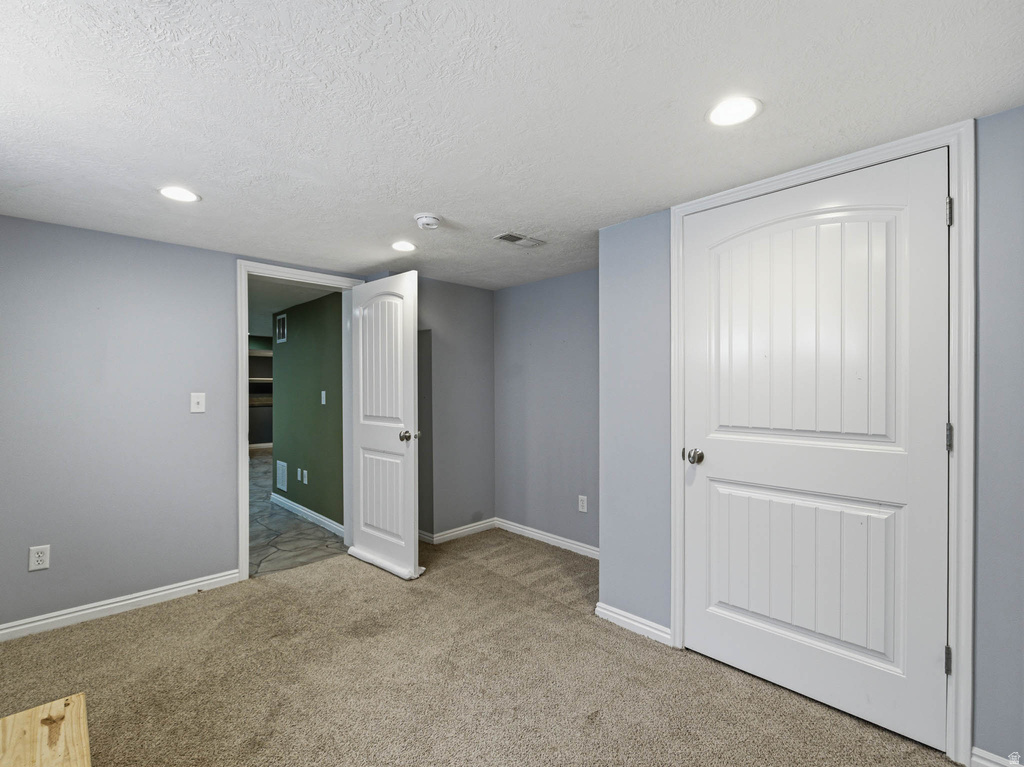 926 S GREENWOOD TERRACE Salt Lake City, UT 84105