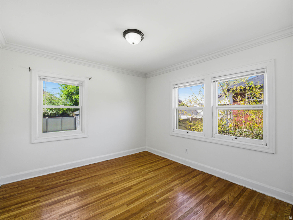 926 S GREENWOOD TERRACE Salt Lake City, UT 84105