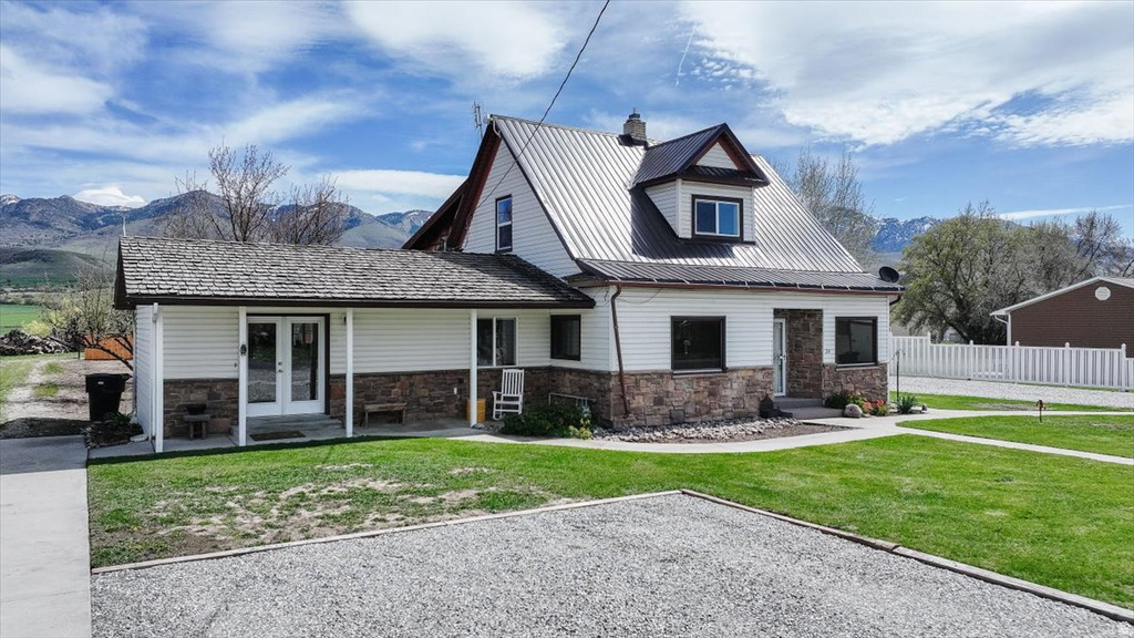 24 N 3RD Franklin, ID 83237