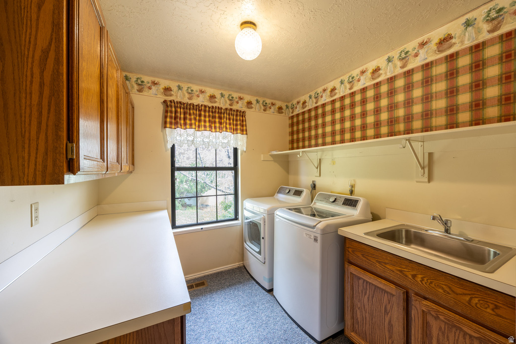 2612 E ANTELOPE DR Layton, UT 84040