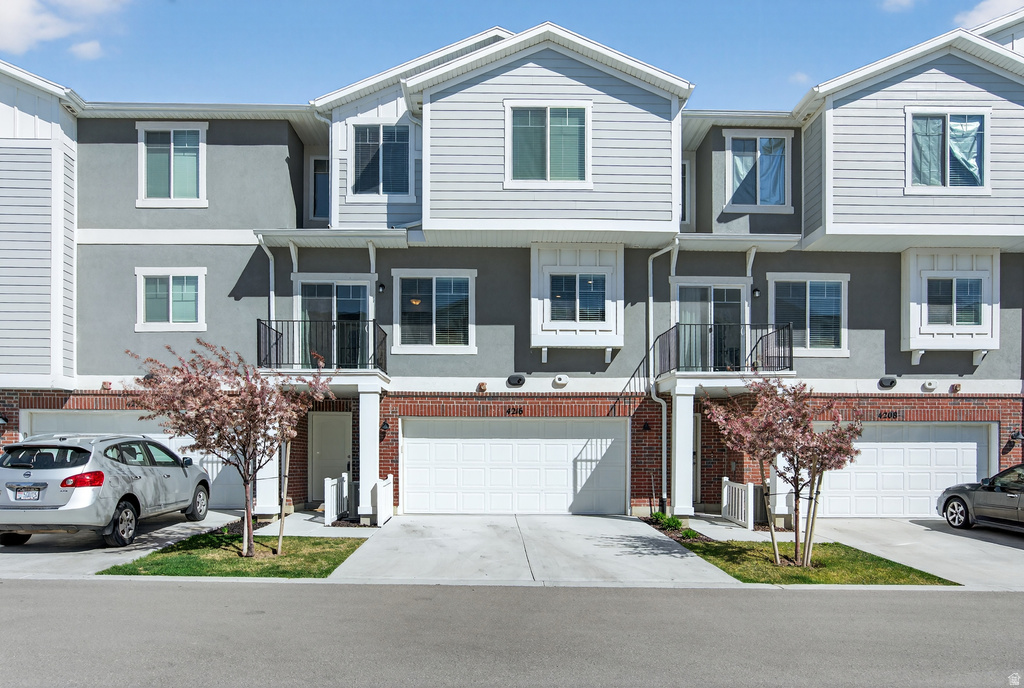 4216 W GUNLOCK PARK CT #433 Riverton, UT 84096