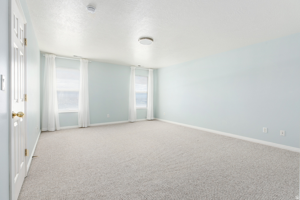 2448 N ORCHARD WAY Saratoga Springs, UT 84045