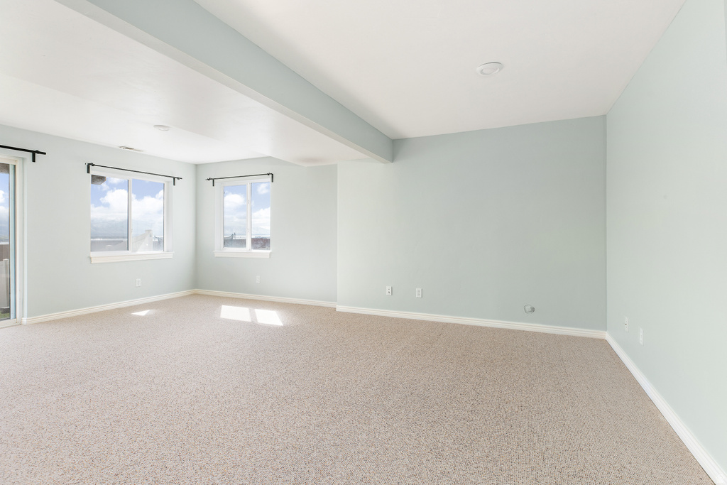 2448 N ORCHARD WAY Saratoga Springs, UT 84045