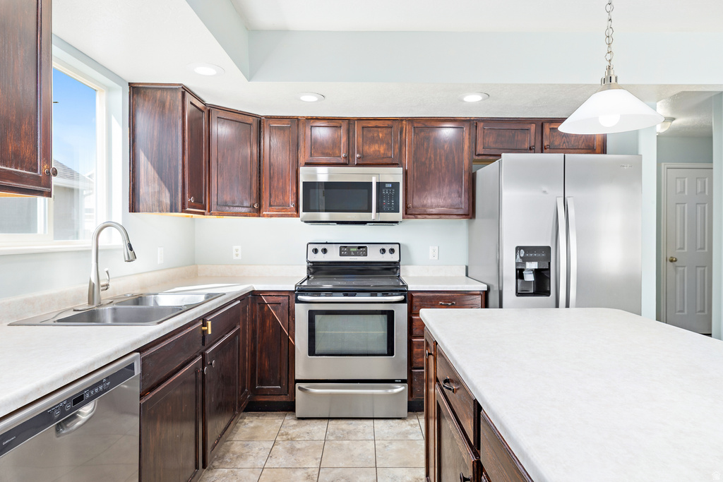 2448 N ORCHARD WAY Saratoga Springs, UT 84045