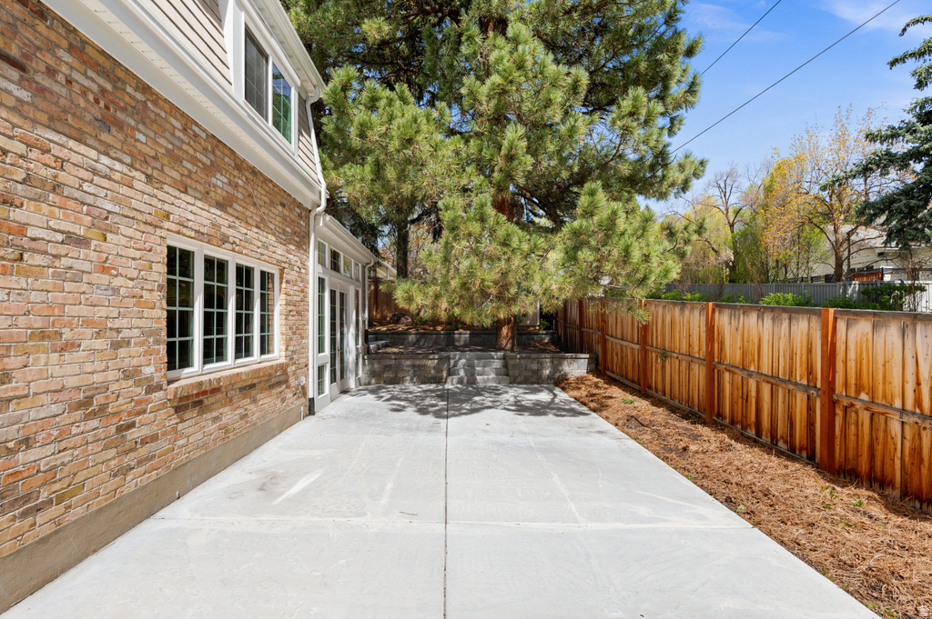 2797 E SOMMET DR Holladay, UT 84117
