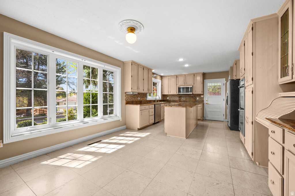 2797 E SOMMET DR Holladay, UT 84117