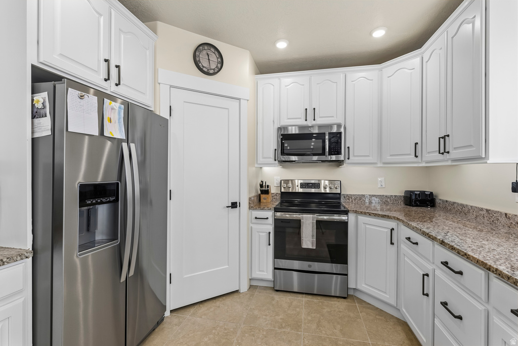 244 W COLUMBINE CIR Saratoga Springs, UT 84045