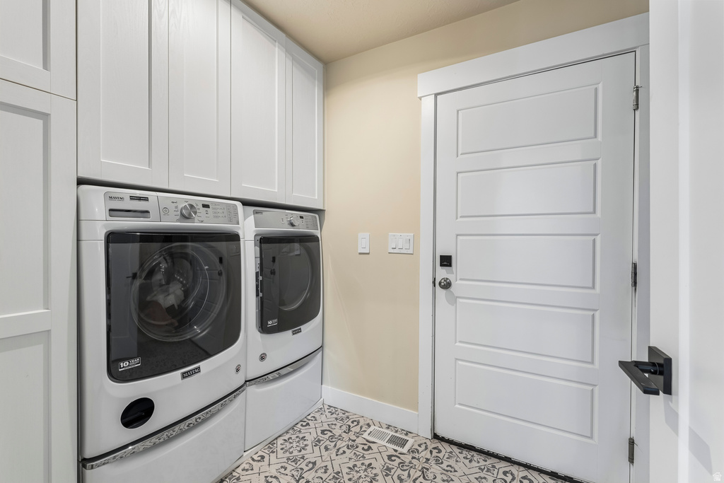 244 W COLUMBINE CIR Saratoga Springs, UT 84045