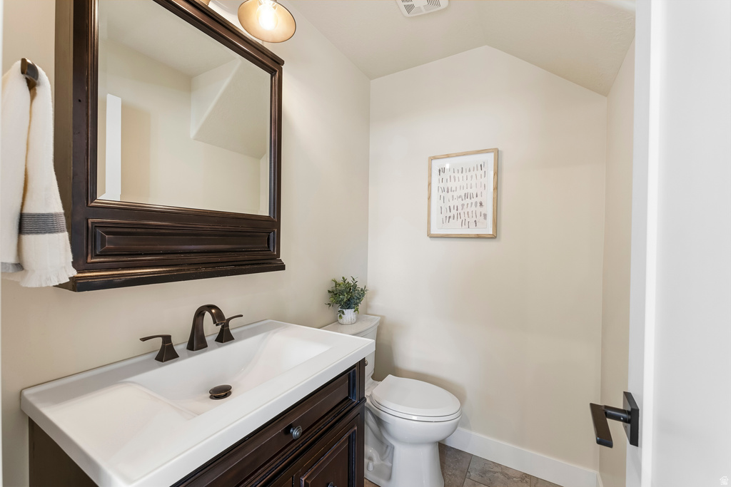 244 W COLUMBINE CIR Saratoga Springs, UT 84045